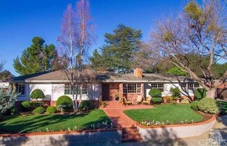 320 Encino Dr, Oak View, CA 93022