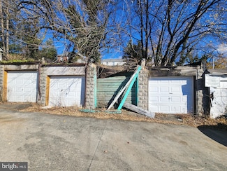 2948 Rumore St, Baltimore, MD 21214