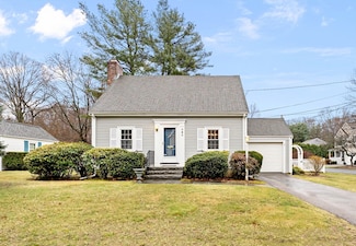 22 Lewis St, Needham, MA 02492