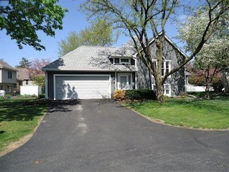 7540 W 111th St, Bloomington, MN 55438
