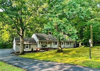 5000 Harris Rd, Broadview Heights, OH 44147