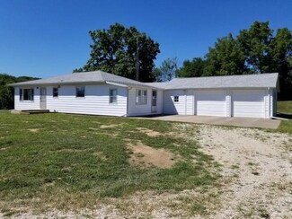 3307 190th St, Fort Madison, IA 52627