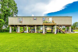 500 Aragon Rd, Montegut, LA 70377