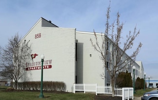 858 Kinnear Rd, Columbus, OH 43212