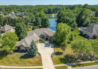 4884 Krestridge Ct E, Bargersville, IN 46106