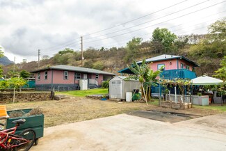 2047 Mokuhau Rd, Wailuku, HI 96793