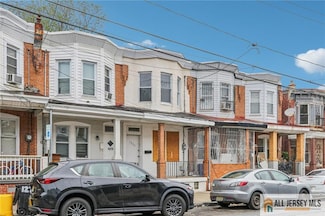 1275 Everett St, Camden, NJ 08104