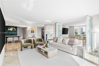 21055 Yacht Club Dr Unit 702, Aventura, FL 33180