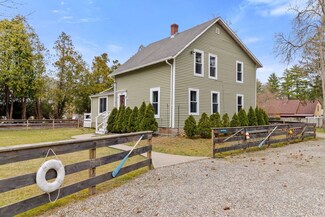 421 Front St, Marion, MA 02738