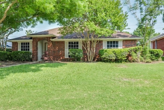 2009 Briargate Ln, Mesquite, TX 75181