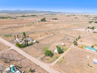 25050 N Larita Rd, Paulden, AZ 86334