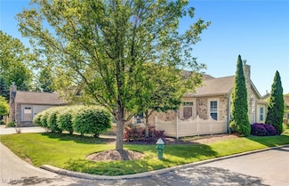 190 Sandover Dr Unit 190S, Aurora, OH 44202