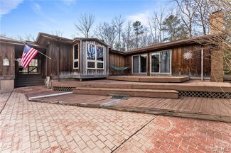 7661 Woodpecker Rd, Chesterfield, VA 23838