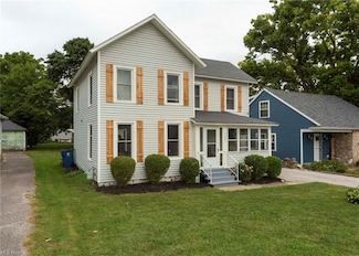 5301 E Porter St, Port Clinton, OH 43452