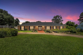 1800 Huntington St, Longview, TX 75601
