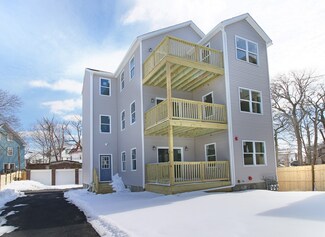 10 Irma St, Boston, MA 02124