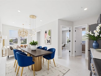 315 W Broadway Unit 1M, Long Beach, NY 11561
