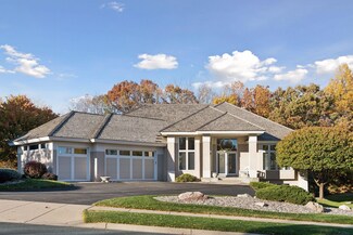 7820 W 95th St, Bloomington, MN 55438
