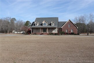 2938 Deep Branch Rd, Lumberton, NC 28360
