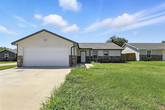 428 Whitney Ct Unit R, Rio Vista, TX 76093