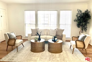 15218 Dickens St Unit 7, Sherman Oaks, CA 91403