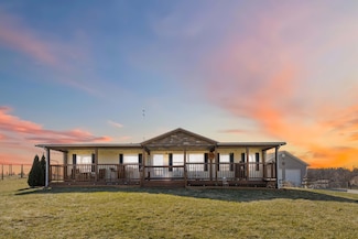 4913 Bloomfield Rd, Bardstown, KY 40004