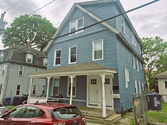 80 North St, Willimantic, CT 06226