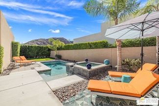 3051 Twilight Ln, Palm Springs, CA 92264