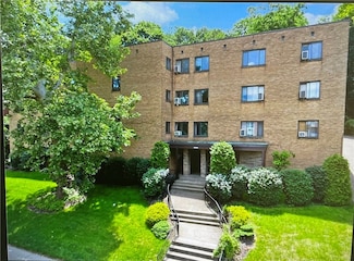5120 5th Ave Unit 103, Pittsburgh, PA 15232