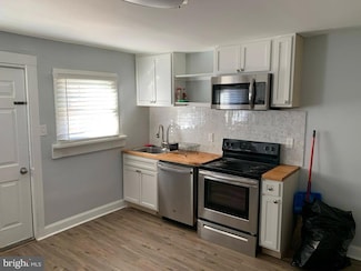 4206 Grace Ct, Curtis Bay, MD 21226