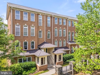 4463B Beacon Grove Cir Unit 702B, Fairfax, VA 22033