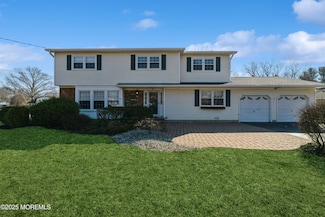 40 Lutea Terrace, Freehold, NJ 07728