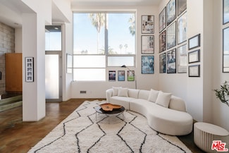 1320 Abbot Kinney Blvd, Venice, CA 90291