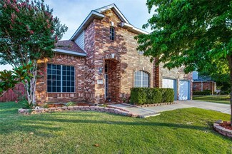 663 E Sandra Ln, Grand Prairie, TX 75052