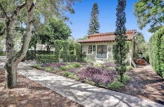1107 Alhambra Cir, Coral Gables, FL 33134