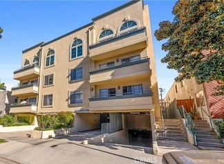 4426 Ventura Canyon Ave Unit 204, Sherman Oaks, CA 91423