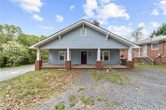 305 W Kivett St, Asheboro, NC 27203