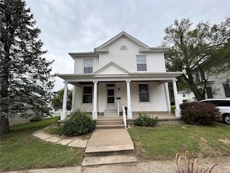 414 W Caldwell St, Paris, MO 65275