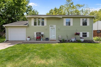 1804 Saint Charles Ct, Kokomo, IN 46902