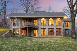 412 Highland Dr, Old Hickory, TN 37138