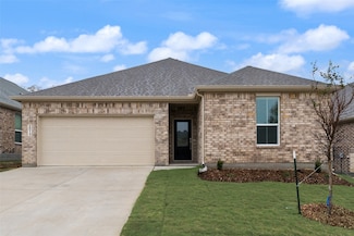 2013 Nokota Pkwy, Providence Village, TX 76227