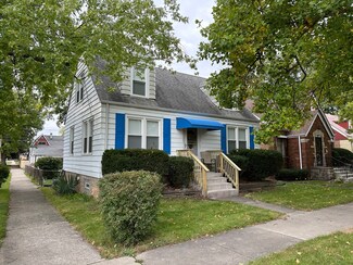 9258 S Albany Ave, Evergreen Park, IL 60805