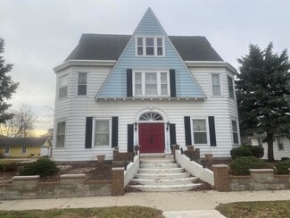 223 E High St, Portland, IN 47371