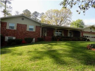 1405 Dalecrest Ct, Chattanooga, TN 37411