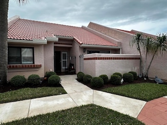 3315 SE La Prado Ct, Port Saint Lucie, FL 34952