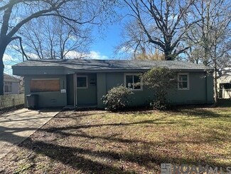 2215 Carleton Dr, Baton Rouge, LA 70802