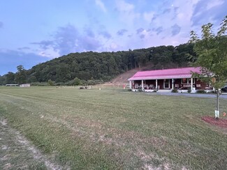 1983 Adair Rd, Peterstown, WV 24963