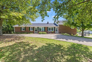 241 Cottonwood St, Harrodsburg, KY 40330