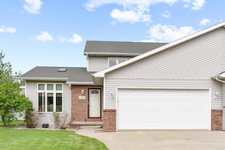 1110 Stillmeadow Ln, Menasha, WI 54952