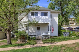 630 S 3rd St, Council Bluffs, IA 51503